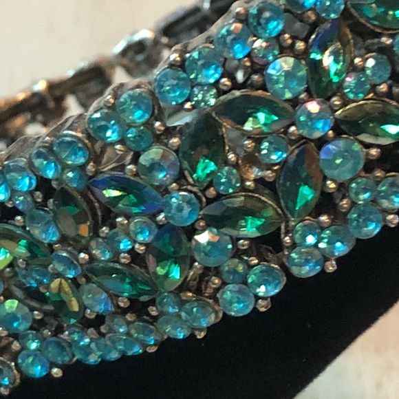 Aurora Borealis Bracelet - Picture 3 of 7